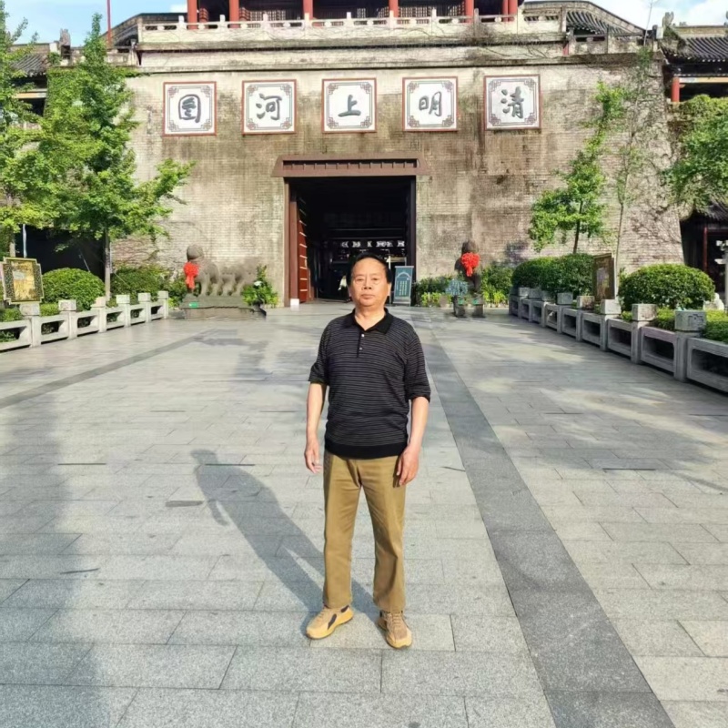 影响力人物---朱首民